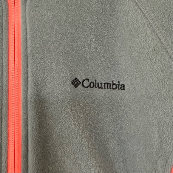 Columbia Hooded Zip Up Fleece Jacket - Picture 4 of 11
